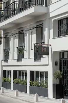 Bitzaro Hotel